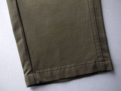 画像6: IRLY イリー       コットンナイロン リラックスパンツ・カーキ