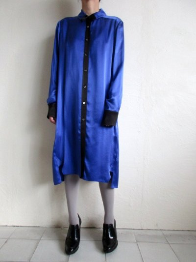 画像1: TOKIKO MURAKAMI       トキコ ムラカミ 30%OFF シャツドレス・ブルー×ブラック