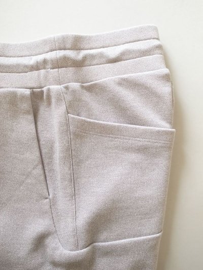 画像10: hatra ハトラ       40%OFF ”裏履 SUHF”　スウェットショートパンツ