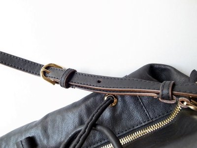 画像11: ebagos  エバゴス　　ホースヌメシュリンクショルダーバッグ ビッグ