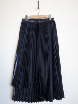 tactor       RANDOM PLEATED LAME SKIRT