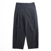stein       WINDPROOF NYLON EASY TWO TUCK TROUSERS・BLACK