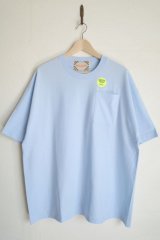 RELAX FIT       リラックスフィット ”POCKET T－SHIRT”・レドンドビーチブルー