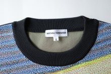 他の写真2: WATARU TOMINAGA       polyester knit sweater・black red