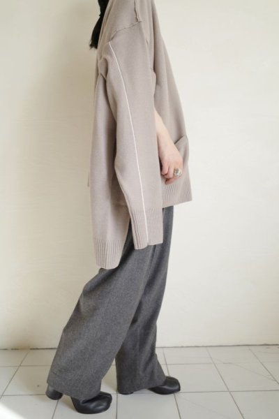 画像10: stein       OVERSIZED FOUR SLEEVES KNIT CARDIGAN・GREIGE