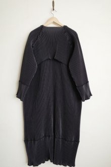 他の写真1: kotoha yokozawa       コトハヨコザワ pleats coat・black