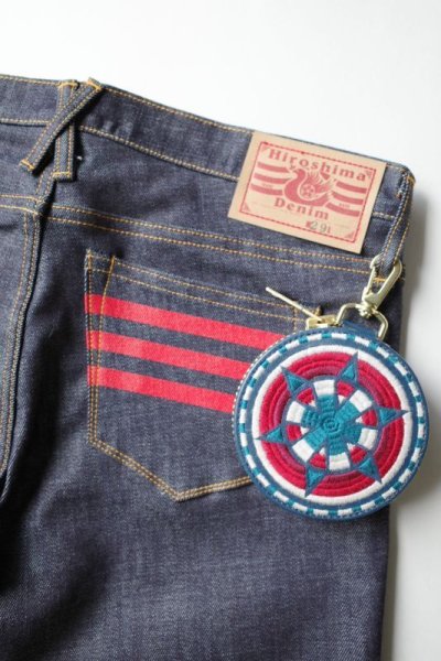 画像6: black means　 刺繍レザーポーチ・ブルー