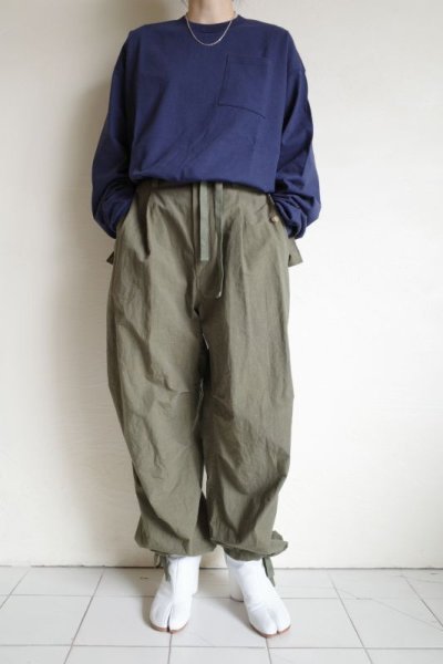 画像10: RELAX FIT       リラックスフィット ”POCKET LONGSLEEVE T－SHIRT”・ネイビー