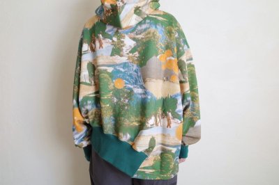 画像11: WATARU TOMINAGA       hooded sweatshirt