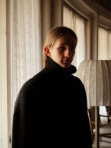 Fujimoto       high neck sweater with rye・BLACK