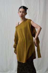 Mediam       Deformation knit tops・KHAKI