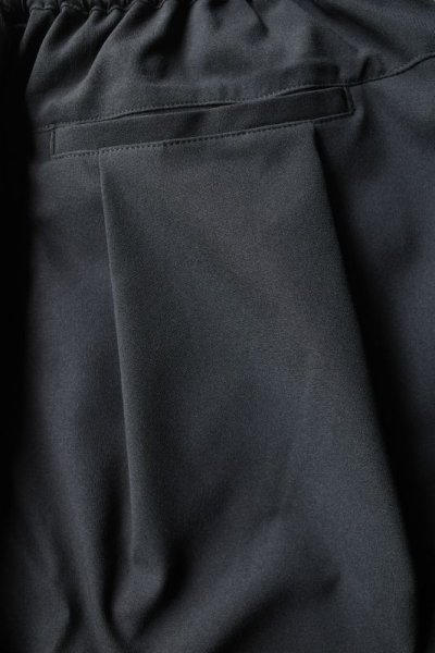 画像6: UNTRACE       KNEE LENGTH SHORTS・BLACK