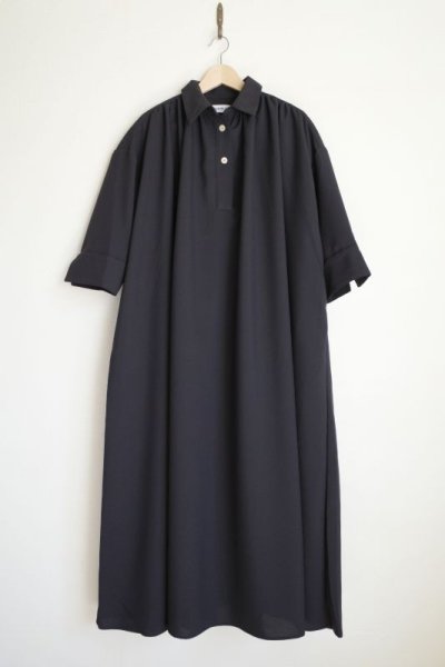 画像1: HeRIN.CYE       Shirt dress・BLACK