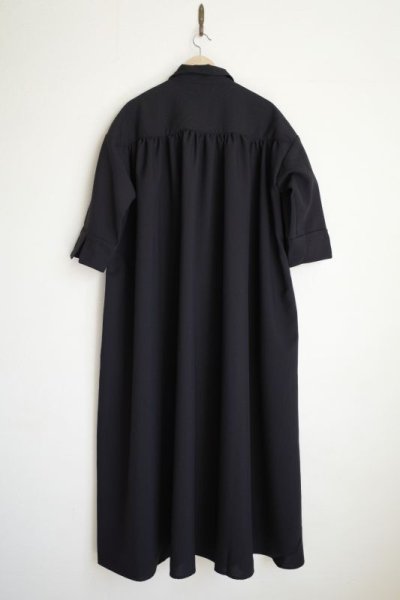 画像2: HeRIN.CYE       Shirt dress・BLACK