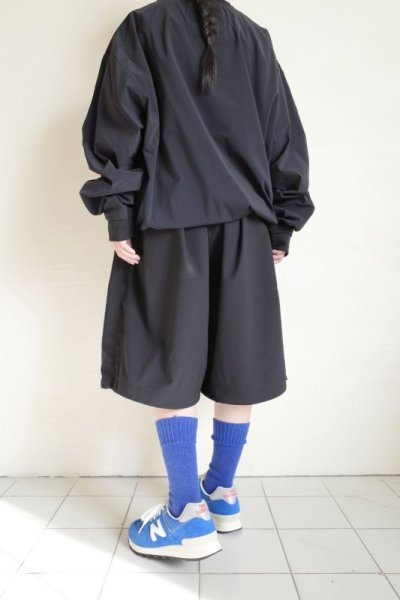 画像9: UNTRACE       KNEE LENGTH SHORTS・BLACK