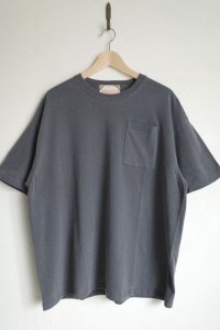 RELAX FIT       リラックスフィット ”FADE POCKET T－SHIRT”・フェードブラック