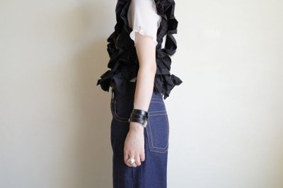 画像9: HOUGA       kiki frill vest・BLACK