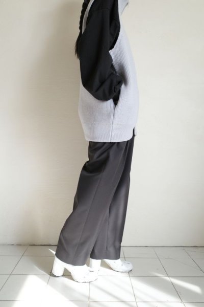 画像9: ssstein         OVERSIZED DRIVERS KNIT ZIP VEST・OFF GREY