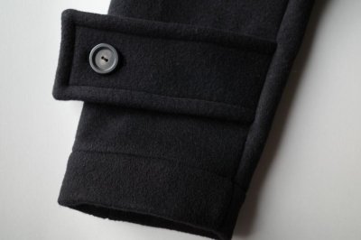 画像10: TAKAHIROMIYASHITATheSoloist.       right - left pencil silhouette double breasted peacoat.