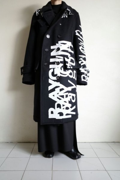 画像16: TAKAHIROMIYASHITATheSoloist.       right - left pencil silhouette double breasted peacoat.