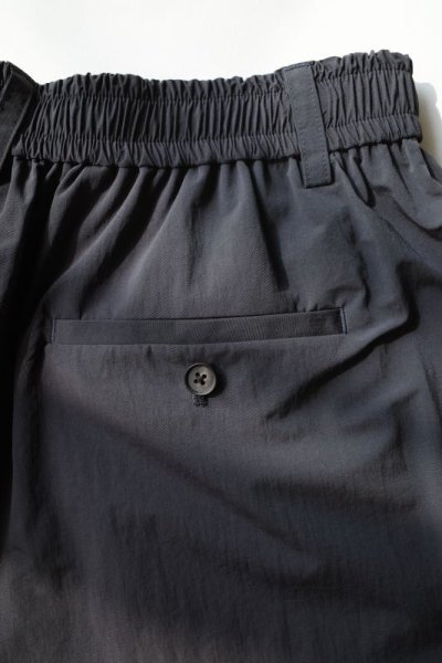 画像4: stein         WINDPROOF NYLON WIDE EASY SHORT TROUSERS・BLACK