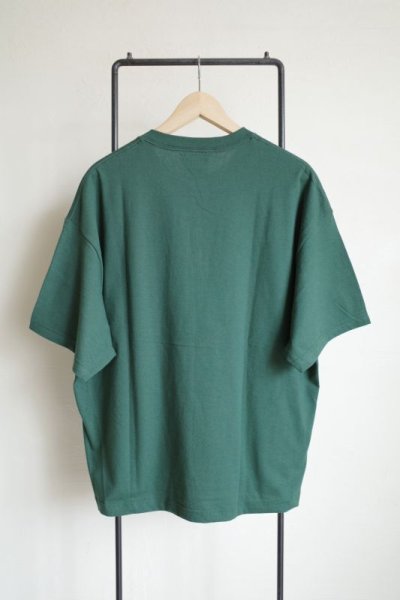 画像2: renewces       "a slightly different box silhouette T-sh"・renewces GREEN