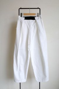 RELAX FIT       リラックスフィット ”NPID Denim Beachslacks”リラックスデニムパンツ・ホワイト