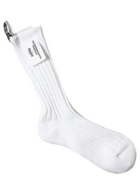 TAKAHIROMIYASHITATheSoloist.       heavyweight ribbed mid socks.・white