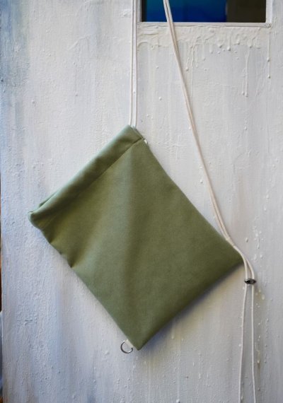 画像1: oitan       "KINCHAKU" SUEDE pistachio