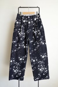 WATARU TOMINAGA       single pleat trousers・safety pin&star