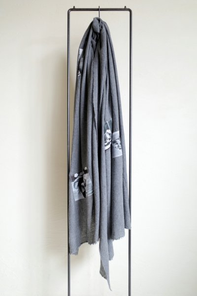 画像2: TAKAHIROMIYASHITATheSoloist.       huge scarf.・gray