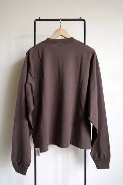 画像2: renewces       "Front switching over 1 point embroidery T-sh"・moka brown