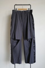 THE JEAN PIERRE       3Tuck Easy Trouser ・fade blk