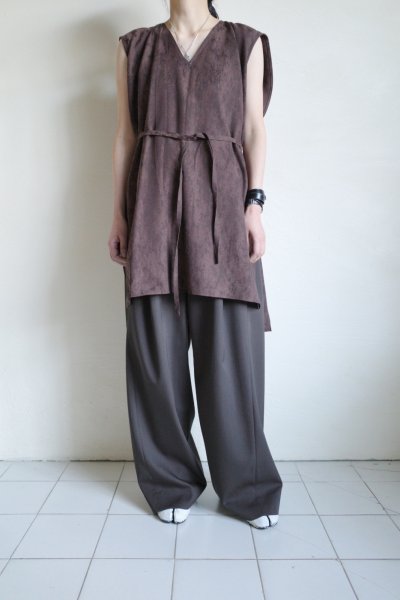 画像15: ANTHEM A       MISTY JACQUARD  V-NECK TOPS・BROWN