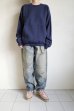 画像9: RELAX FIT       リラックスフィット ”Muff Pocket Crew Sweat”スウェットシャツ・ネイビー