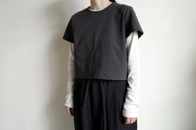 画像17: phebus       30%OFF LAYERED T-SHIRTS・CHARCOAL×IVORY S1
