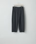 画像1: ssstein          GRADATION PLEATS TWIST SEAM WIDE TROUSERS・BLACK (1)