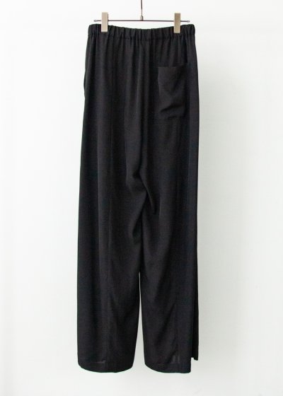 画像2: ANTHEM A        SILKY VISCOSE 2TUCK FLARE EASY PANTS・BLACK