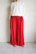 画像14: ANTHEM A        SILKY VISCOSE 2TUCK FLARE EASY PANTS・RED