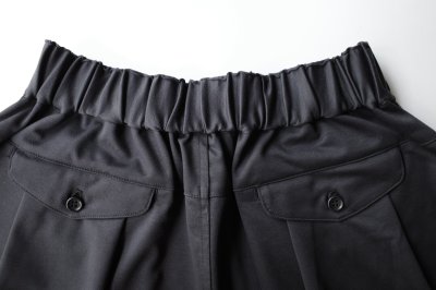 画像9: UNTRACE        KNEE SHORTS・BLACK