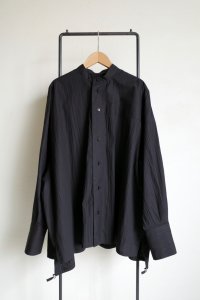 tactor        big gathered line shirt