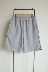 renewces       "sweat×checked shorts"