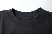 他の写真1: renewces       "elbow slit L/S T-sh"・black×off white