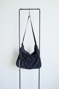 RELAX FIT       リラックスフィット ”RF EASY BAG”ショルダーバッグ・ブラック