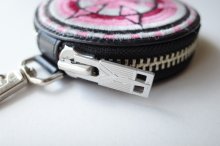 他の写真1: black means　 "GORENGER"サークルポーチ・モモ