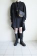 画像10: ebagos  エバゴス　　 フニュ シュリンク ボディーバッグS・ブラック