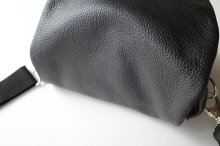 他の写真2: ebagos  エバゴス　　 フニュ シュリンク ボディーバッグS・ブラック