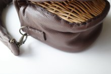 他の写真3: ebagos  エバゴス　　 フニュ シュリンク ボディーバッグS・チョコ