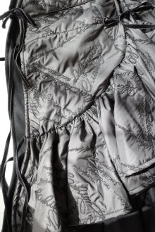 他の写真3: naokitomizuka      Quilting ruffled gilet ・black