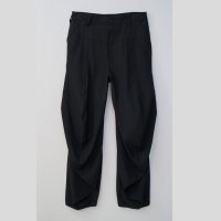 beauty・beast       Croissant Flare Double Pocket・black